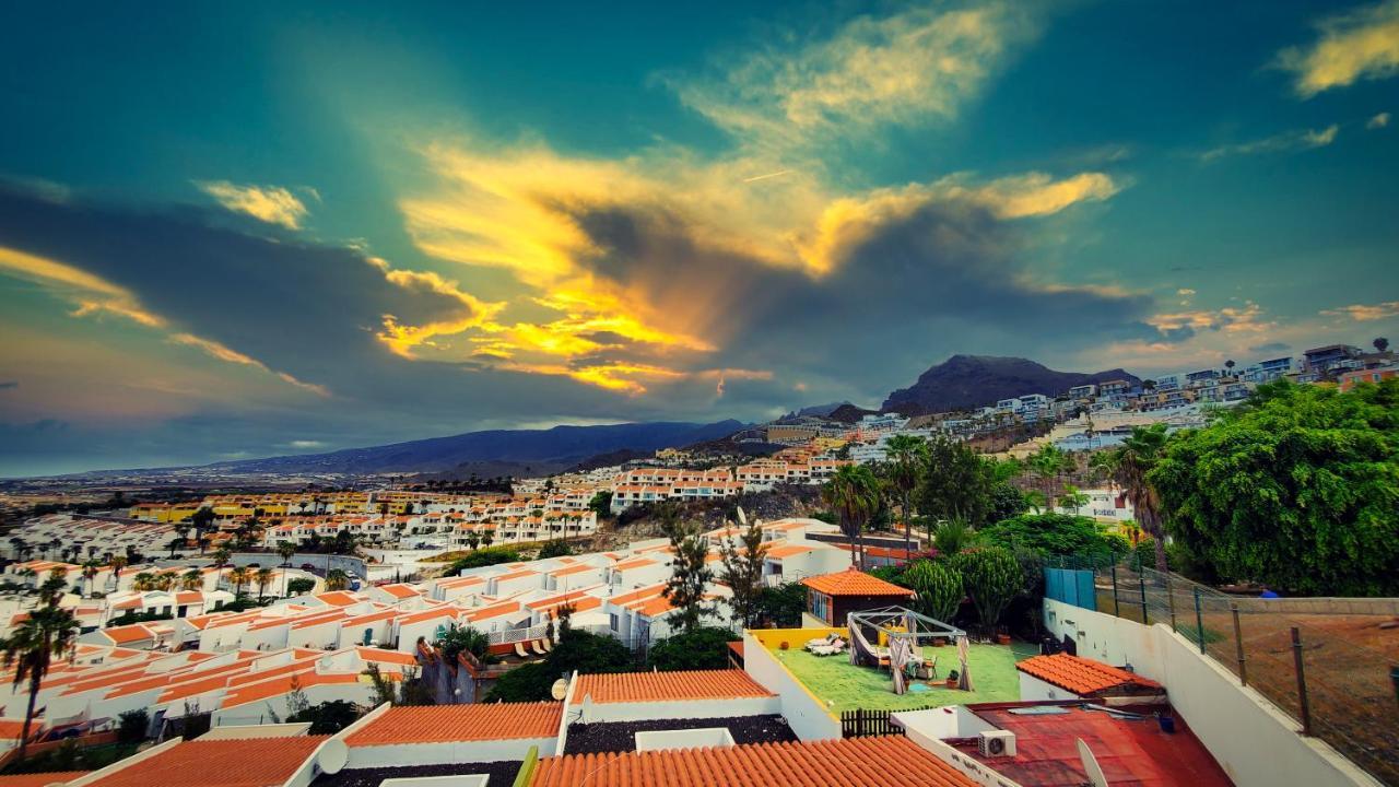 Warm, Cozy And Comfortable Costa Adeje  Ngoại thất bức ảnh